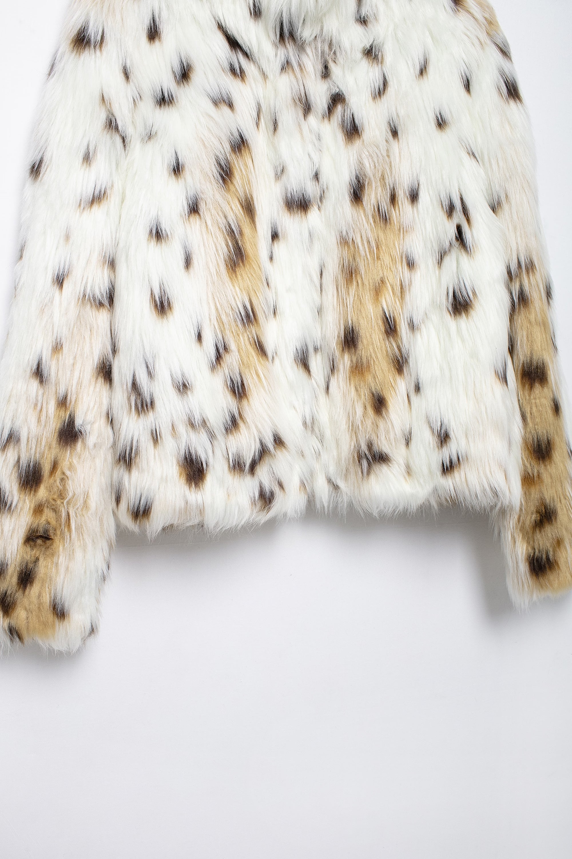 Women Stylish Simple Artificial Fur Effect Coat