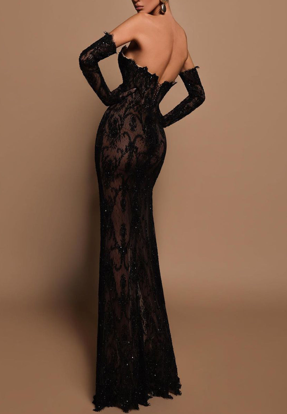 Sexy Sheer Lace Applique Offshoulder Sleeves With Slit Sheath Formal Evening Dress