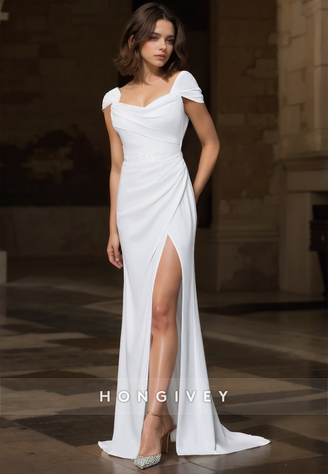 Fashional Satin Short Sleeves Trumpet Wedding Dress With Side Slit