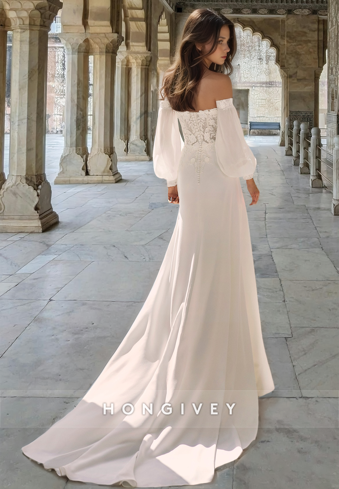 Applique Sweetheart Long Sleeves Sheath Satin With Train Wedding Dress Bride Gown