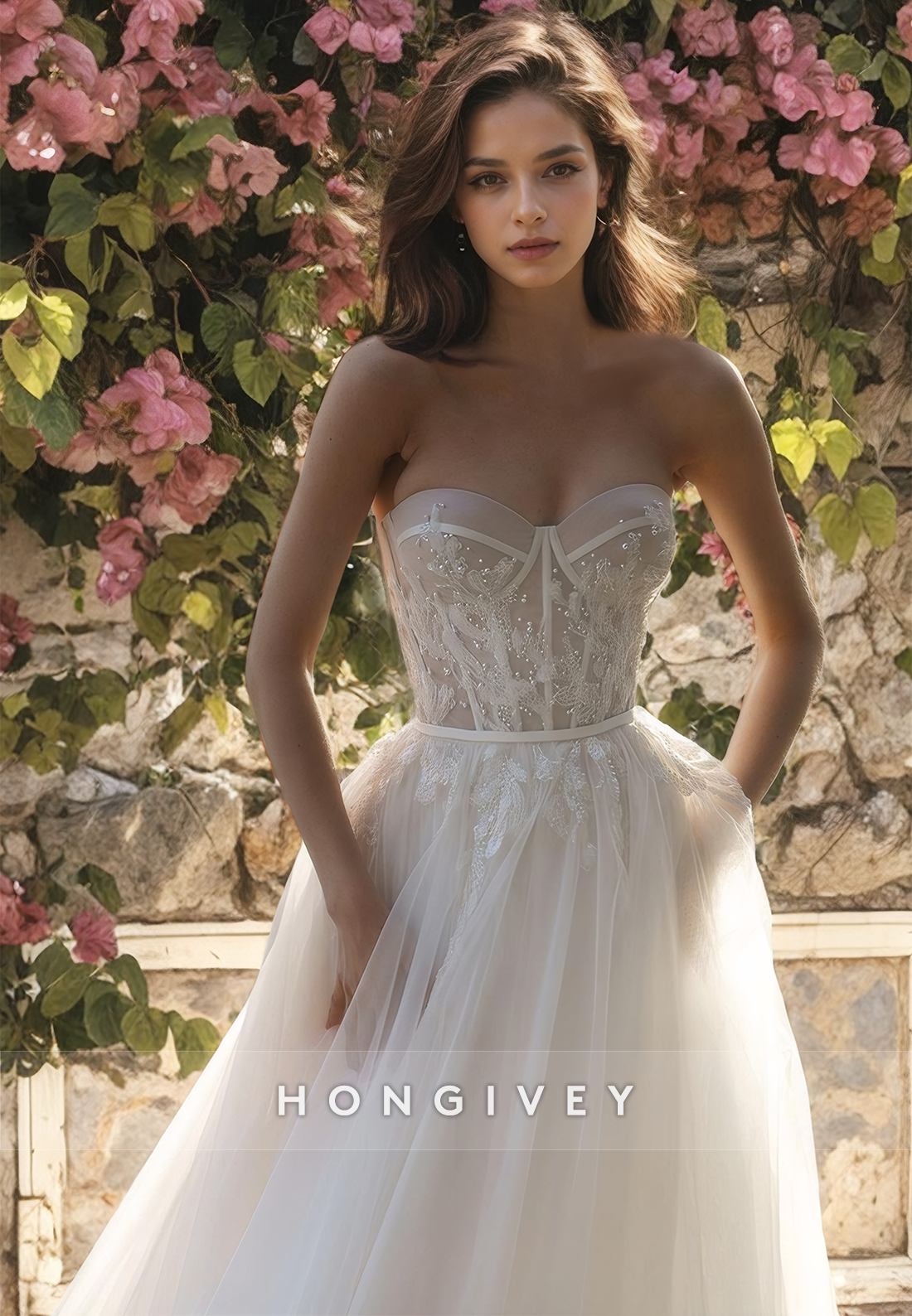 Sexy Strapless Aline Tulle Wedding Dress Applique Beaded Sweetheart Bride Gown