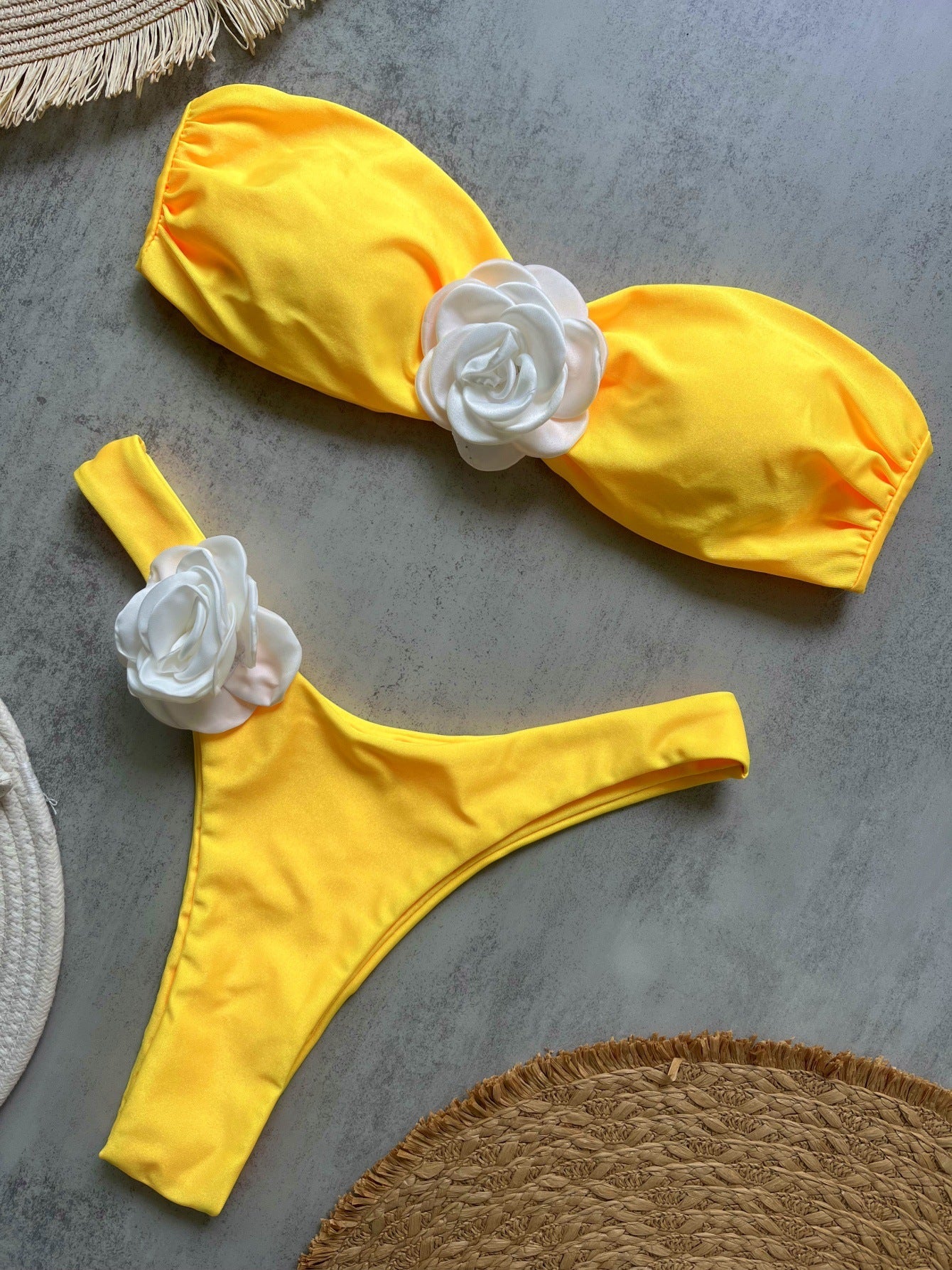 Yellow Three Dimensional Floral Solid Color Bikini Sexy Backless Split Swimsuit Nylon Bikini Yellow