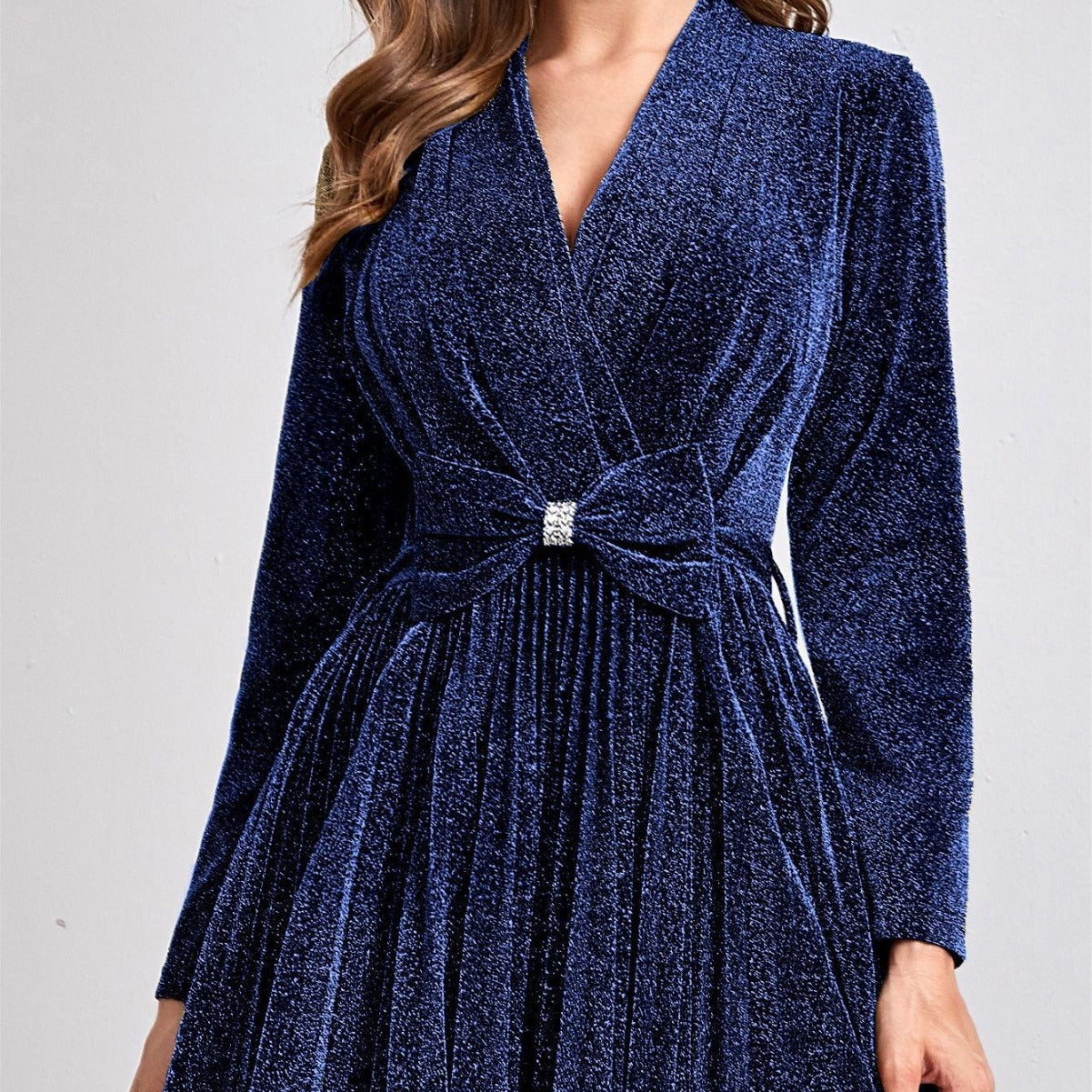 V neck Long Sleeve Big Hem Elegant Bridesmaid Dress