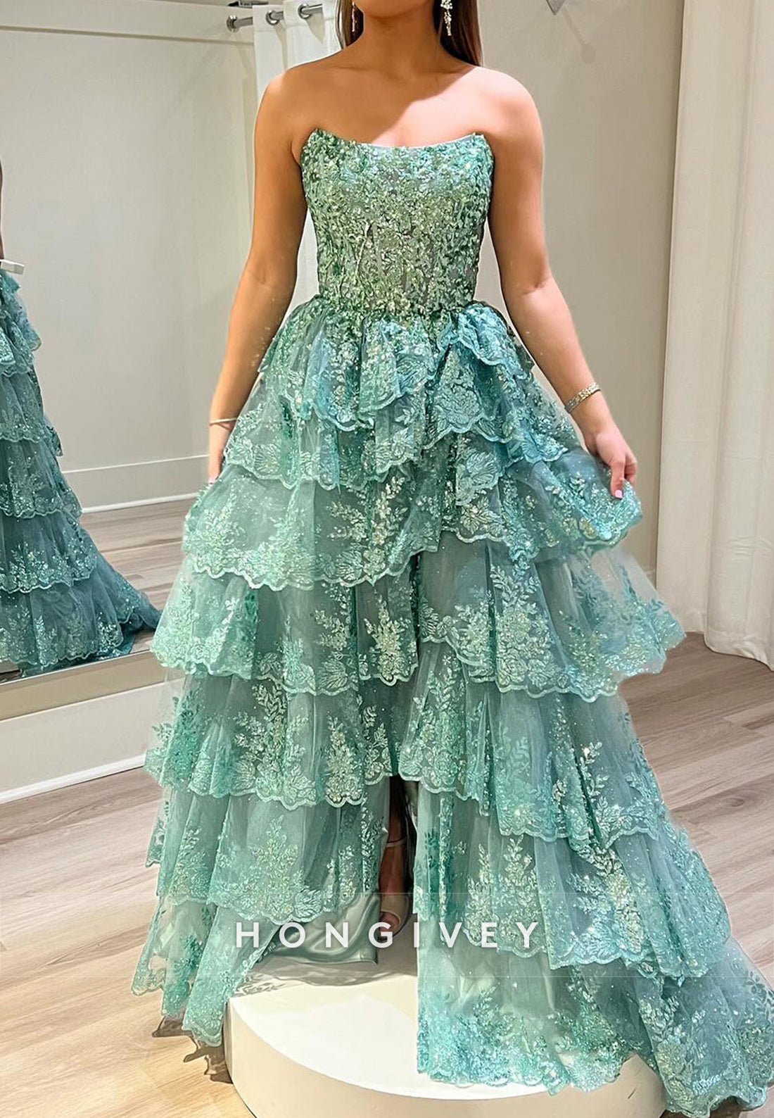 Spakle Bateau Tulle Tiered Ruffles Sequined Aline Evening Prom Dress Ball Gown